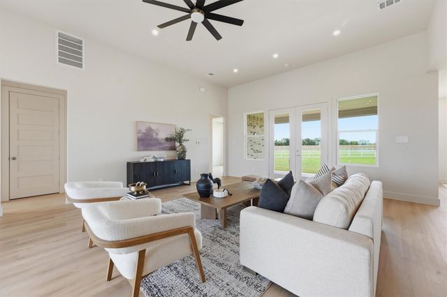 5024 Sophie Slansky Way, Sealy, TX 77474