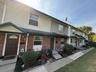 87 E State Road, Cleves, OH 45002