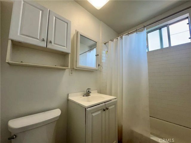 540 N Madison 4, Los Angeles, CA 90004
