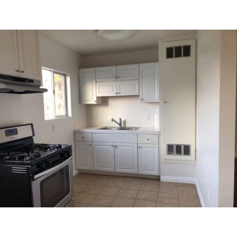 540 N Madison 4, Los Angeles, CA 90004