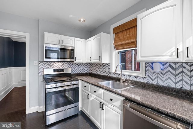 1204 W 8TH ST, Wilmington, DE 19806