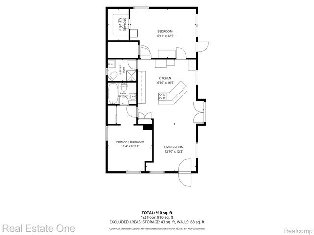 225 1st Street, Fenton, MI 48430