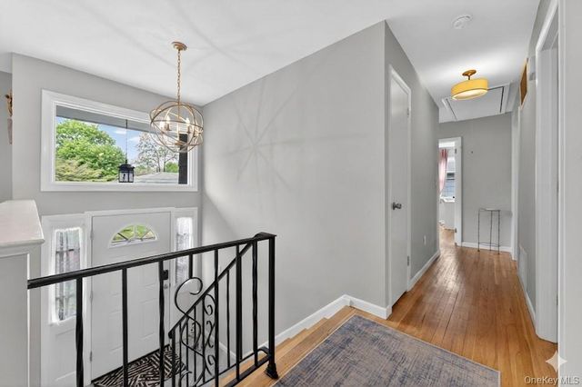 7 Frost Lane, Hartsdale, NY 10530