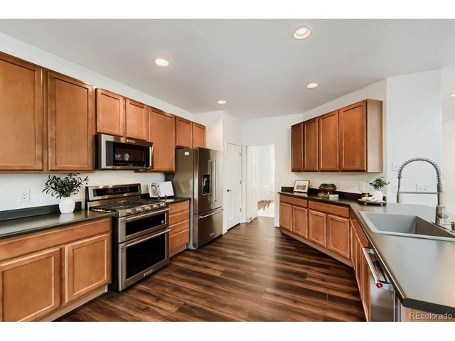 14338 Lakeview Ln, Broomfield, CO 80023