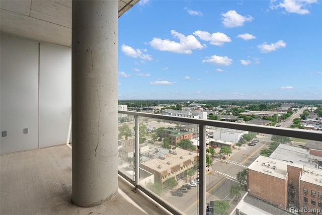 432 S Washington Avenue 1404, Royal Oak, MI 48067