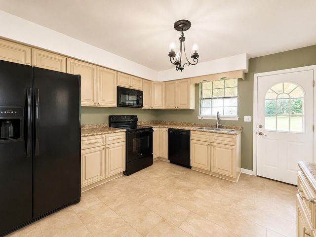 41 Tarvin Road, Chickamauga, GA 30707