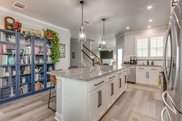 14221 Walsh Avenue, Fort Worth, TX 76008