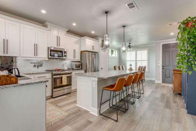 14221 Walsh Avenue, Fort Worth, TX 76008