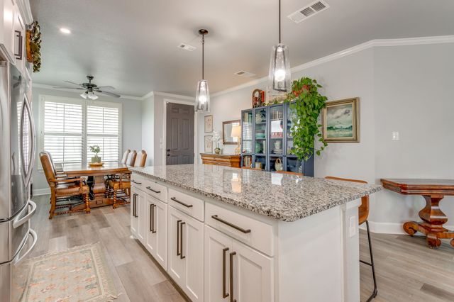 14221 Walsh Avenue, Fort Worth, TX 76008