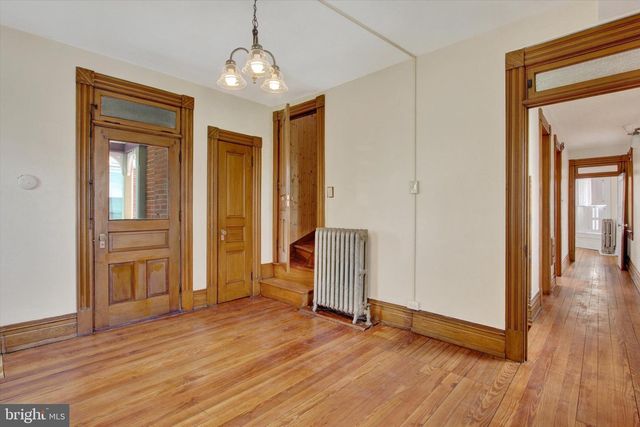 407 CARLISLE ST, Hanover, PA 17331