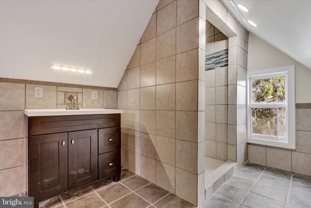 407 CARLISLE ST, Hanover, PA 17331