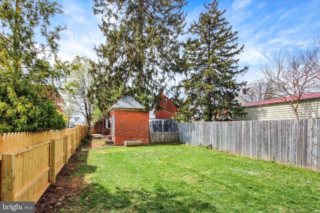 407 CARLISLE ST, Hanover, PA 17331