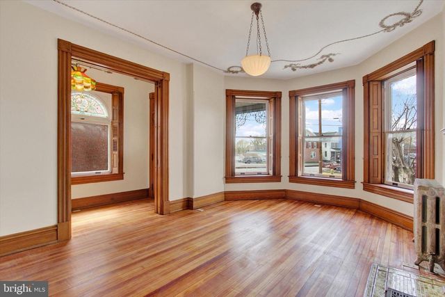 407 CARLISLE ST, Hanover, PA 17331