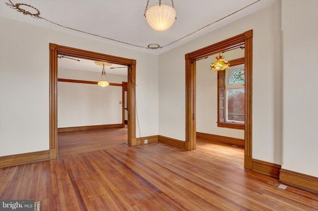 407 CARLISLE ST, Hanover, PA 17331