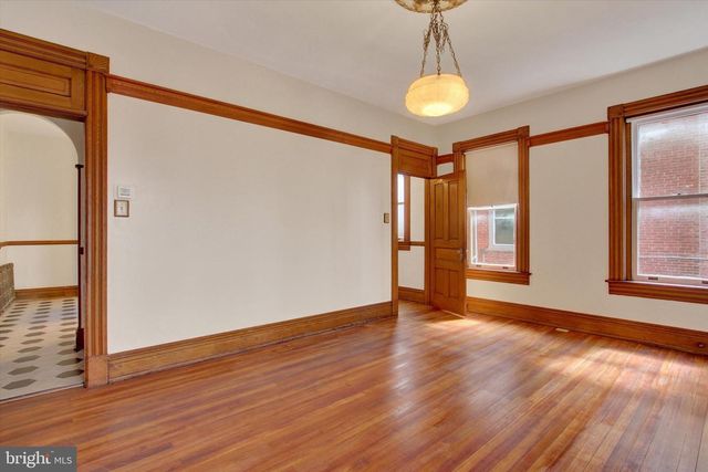 407 CARLISLE ST, Hanover, PA 17331