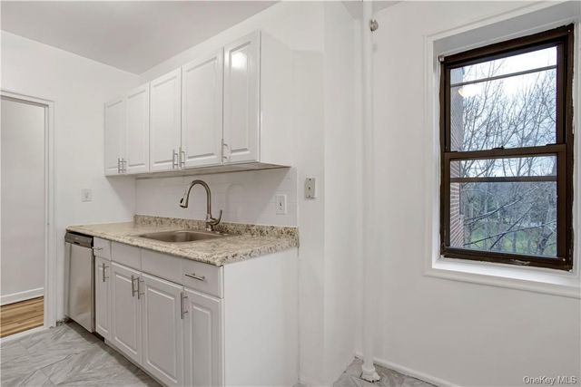 140 E Hartsdale Avenue 6H, Hartsdale, NY 10530