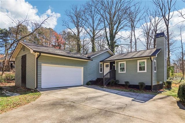 705 Garden Grove Drive, Lawrenceville, GA 30044