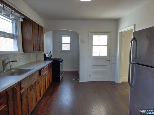 64 Cresskill Avenue, Cresskill, NJ 07626