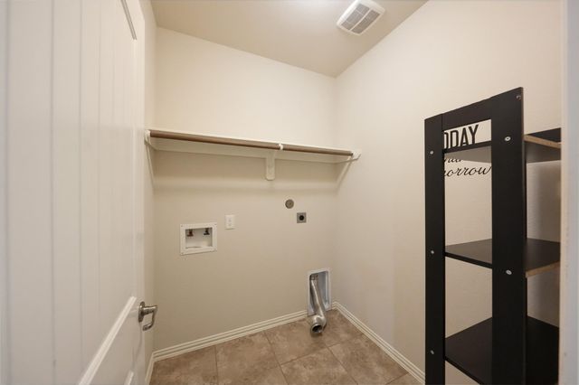 24138 Mckinzie Ridge Drive, Porter, TX 77365