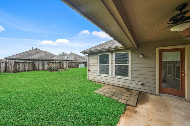 24138 Mckinzie Ridge Drive, Porter, TX 77365