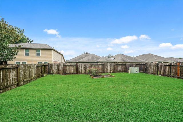 24138 Mckinzie Ridge Drive, Porter, TX 77365