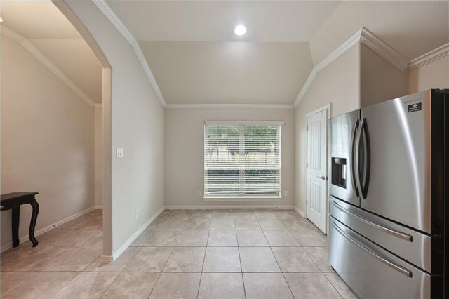 24138 Mckinzie Ridge Drive, Porter, TX 77365