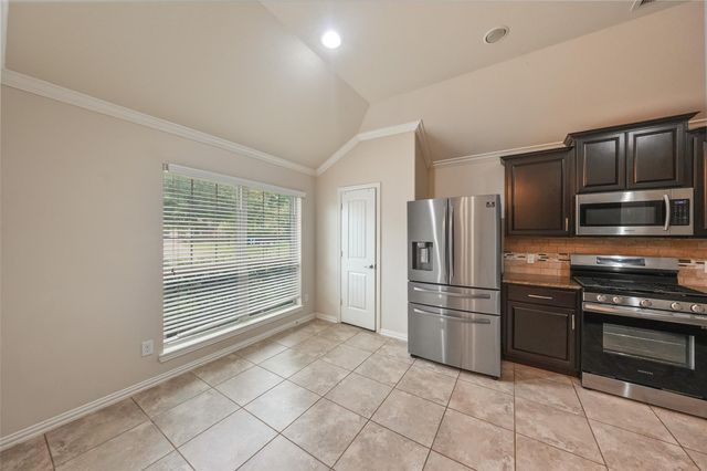 24138 Mckinzie Ridge Drive, Porter, TX 77365
