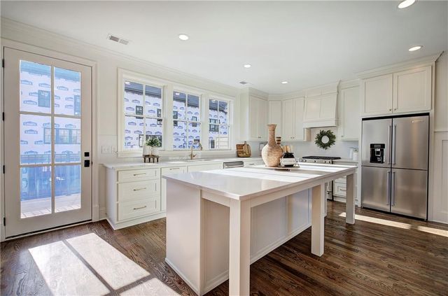 178 W Main Street 102, Cartersville, GA 30120