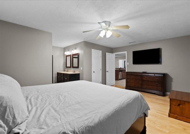 733 Yale Lane Lane, Deer Park, TX 77536