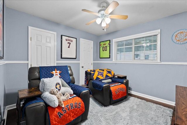 733 Yale Lane Lane, Deer Park, TX 77536