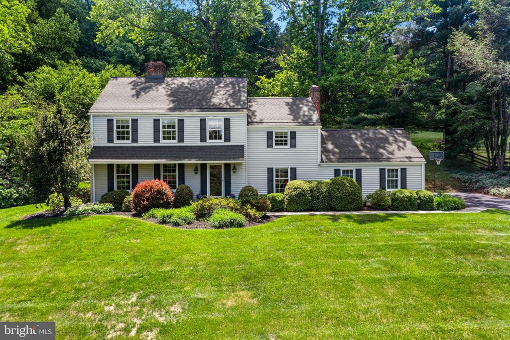 841 BRIARWOOD RD, NEWTOWN SQUARE, PA 19073 — photo 2