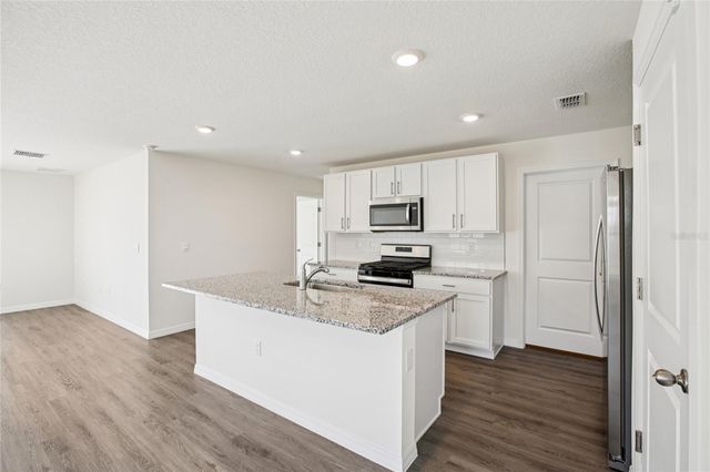 35992 SUNFLOWER HILL DRIVE, Zephyrhills, FL 33541