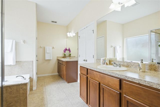 2211 BARRACUDA COURT, Holiday, FL 34691