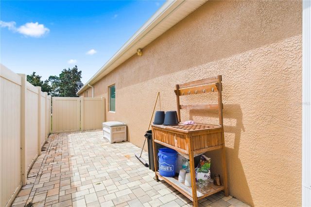 2211 BARRACUDA COURT, Holiday, FL 34691