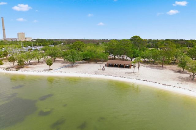 2211 BARRACUDA COURT, Holiday, FL 34691
