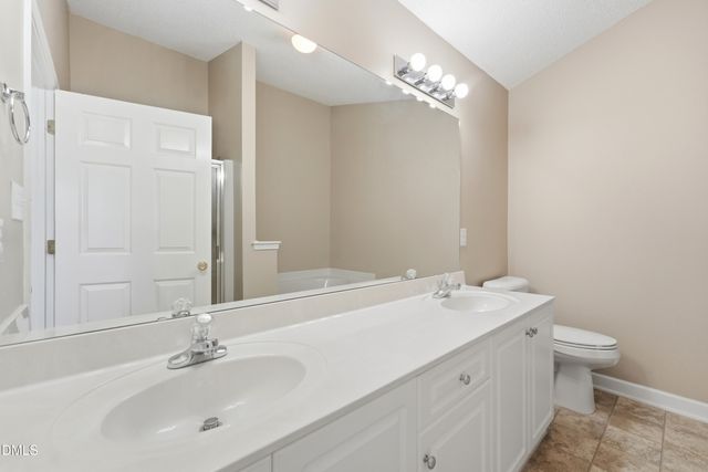 2035 Sweetbay Circle, Burlington, NC 27215