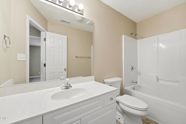 2035 Sweetbay Circle, Burlington, NC 27215