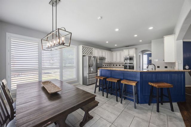 711 Country Meadow Drive, Murphy, TX 75094