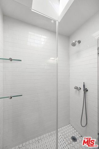 970 Palm Avenue 218, West Hollywood, CA 90069