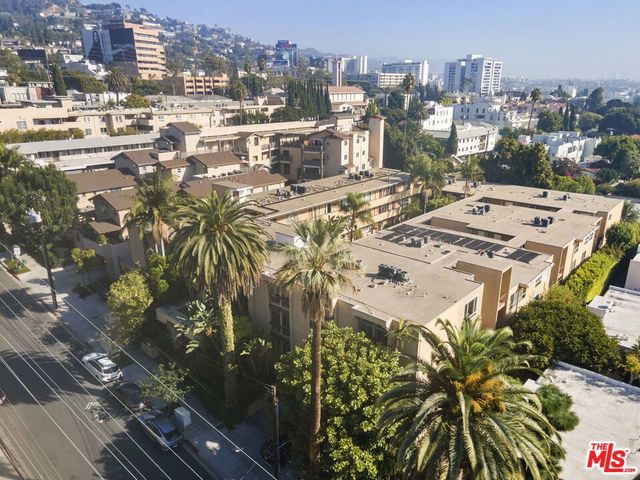 970 Palm Avenue 218, West Hollywood, CA 90069