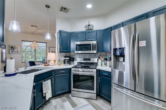 7221 Scenic Desert Court, Las Vegas, NV 89131