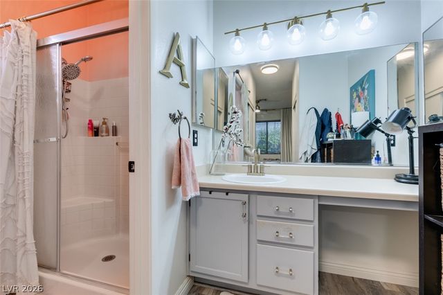 7221 Scenic Desert Court, Las Vegas, NV 89131
