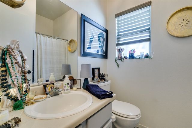 7221 Scenic Desert Court, Las Vegas, NV 89131