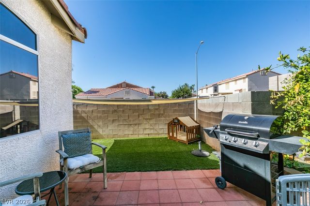 7221 Scenic Desert Court, Las Vegas, NV 89131