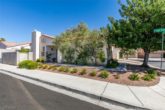 7221 Scenic Desert Court, Las Vegas, NV 89131