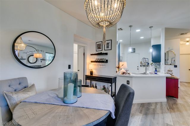 7221 Scenic Desert Court, Las Vegas, NV 89131