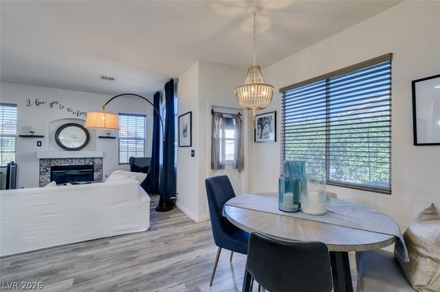 7221 Scenic Desert Court, Las Vegas, NV 89131