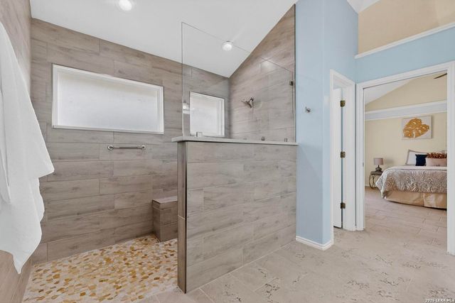 9203 Mirecourt, San Antonio, TX 78250