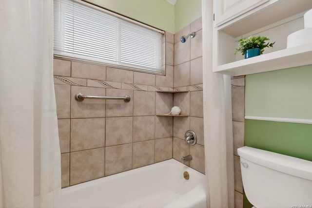 9203 Mirecourt, San Antonio, TX 78250