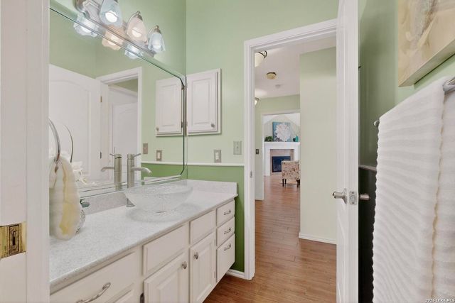 9203 Mirecourt, San Antonio, TX 78250